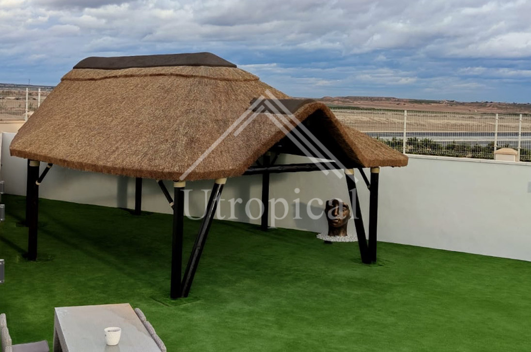 tejado de junco africano en Murcia